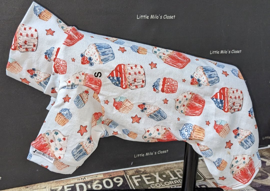 Capri length Italian Greyhound bodysuit, white with red, white and blue cupcakes and stars, on a dog form